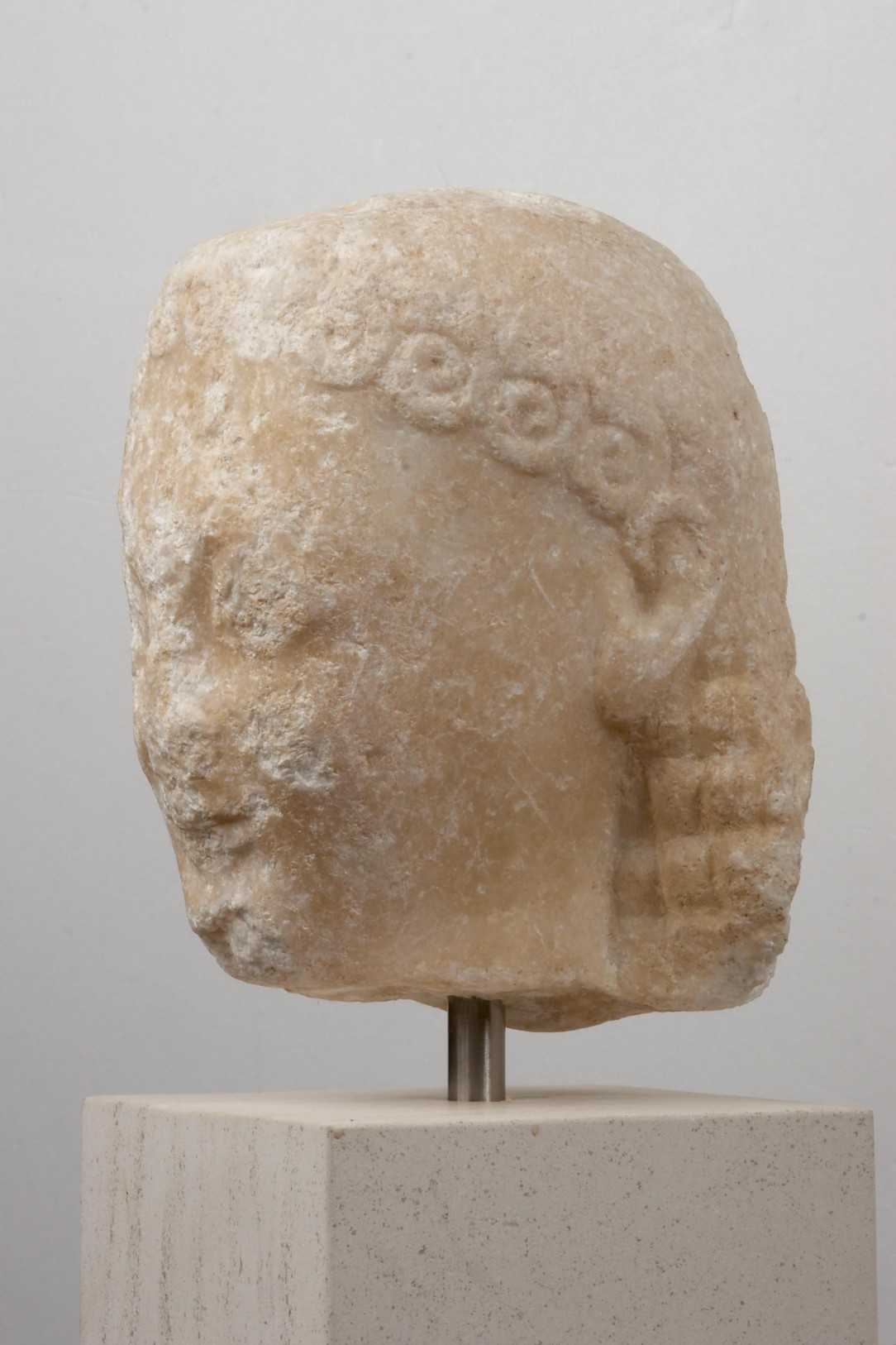 Head of a Kouros Liebieghaus